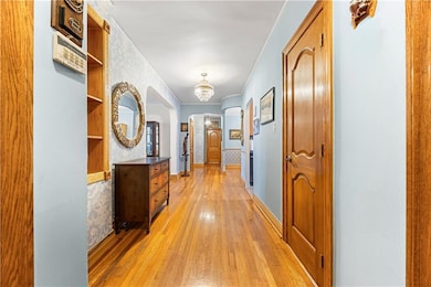 280 Ocean Pkwy unit 6C, Brooklyn, NY 11218 - photo 7