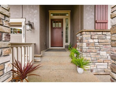 23107 Bland Cir, West Linn, OR 97068 - photo 2