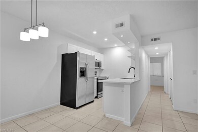 4601 Bayshore Dr unit A2, Naples, FL 34112 - photo 4