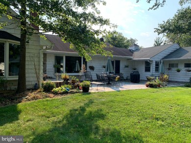 301 E Ward St, Hightstown, NJ 08520 - photo 2