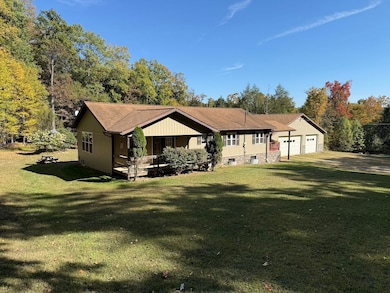 480 Newton Rd, Pittsfield, PA 16340 - photo 2