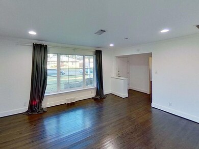 6226 Saratoga Cir, Dallas, TX 75214 - photo 6