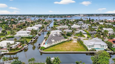 1693 Bonita Ct, Naples, FL 34102 - photo 4