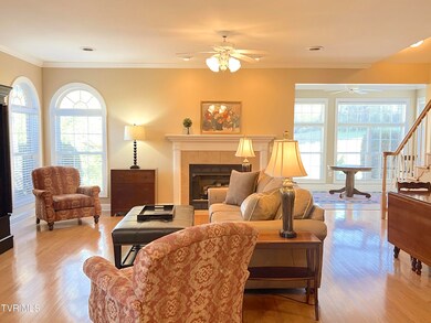 1705 Veranda Ct unit 2-3, Greeneville, TN 37745 - photo 2