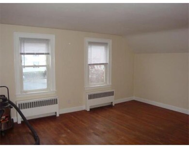 14A Willow Ave unit 2, Salem, MA 01970 - photo 3