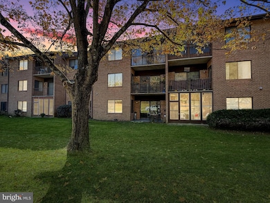 15316 Pine Orchard Dr unit 82-1J, Silver Spring, MD 20906 - photo 2