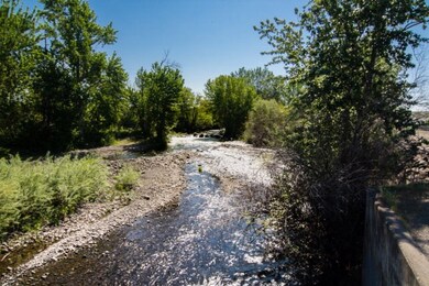 526 Elzora Loop, Milton-Freewater, OR 97862 - photo 4