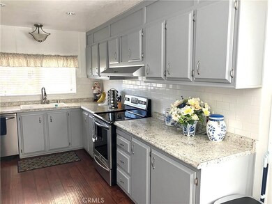 1250 N Kirby St unit 77, Hemet, CA 92545 - photo 5