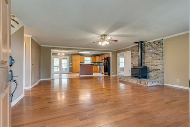 300 Ernest Campbell Rd, Shelbyville, TN 37160 - photo 7