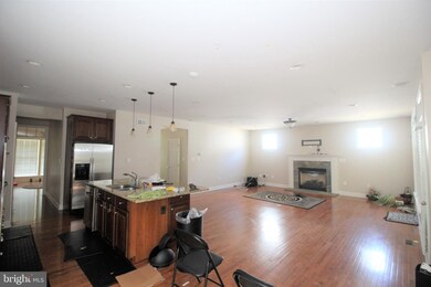 402 Bamberg Way, Upper Marlboro, MD 20774 - photo 5