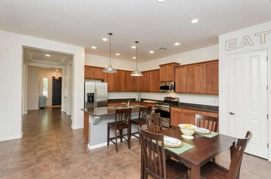 Kitchen/Eating Area