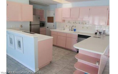 129 Temptation Ave, Lake Placid, FL 33852 - photo 4