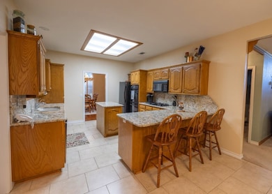 4504 Hilltop Dr, Midland, TX 79707 - photo 2