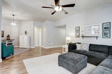 4508 Stonebridge Dr, Pearland, TX 77584 - photo 5