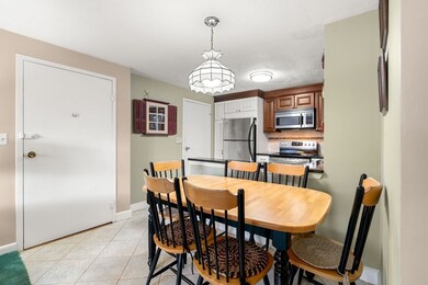 1105 Lexington St unit 9-2, Waltham, MA 02452 - photo 6