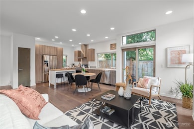 730 25th Ave S, Seattle, WA 98144 - photo 4