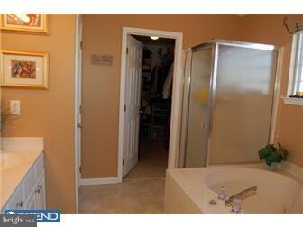 4 Quincy Manor Ln, Burlington, NJ 08016 - photo 6