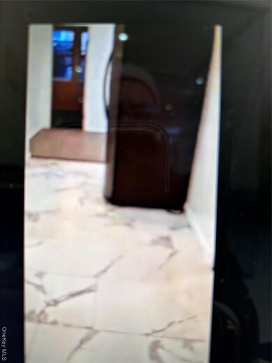 605 Hegeman Ave unit 1R, Brooklyn, NY 11207 - photo 3