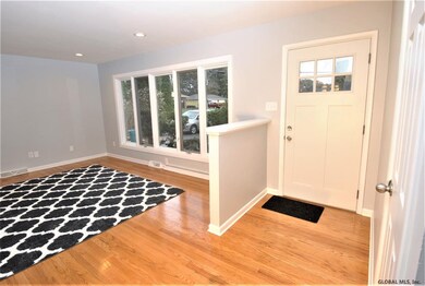 18 Williams Park Rd, Albany, NY 12211 - photo 4