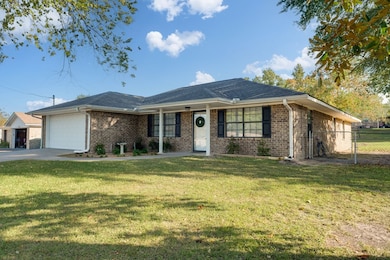 216 Thomas Rd, Palestine, TX 75803 - photo 3