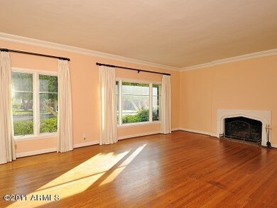 Living Room vacant