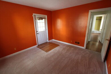 1023 Bernhard Rd, Columbus, OH 43227 - photo 6