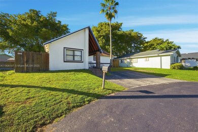 13550 SW 286th Terrace, Homestead, FL 33033 - photo 2