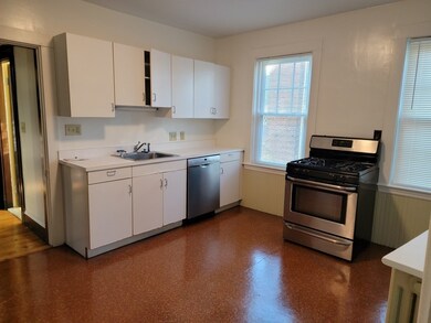 92 Oak Ave unit 1, Belmont, MA 02478 - photo 7