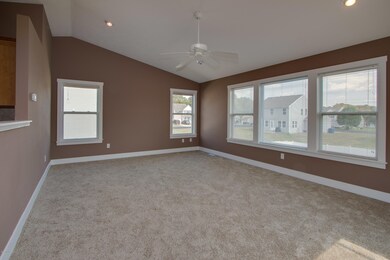 3232_Ashby_Lane-05