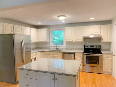 23 Daniels St, Franklin, MA 02038 - photo 5
