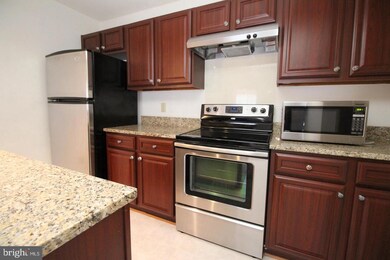 3902 Penderview Dr unit 1423, Fairfax, VA 22033 - photo 5