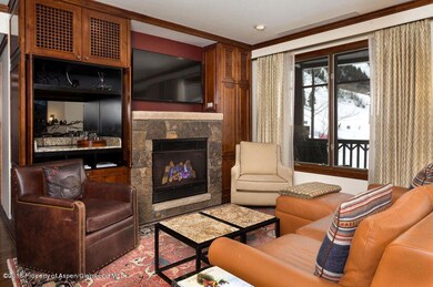 Ritz-Carlton-Club-3BR1 (01)
