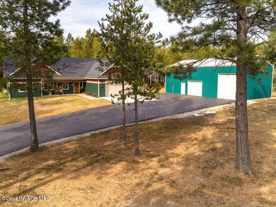 5Aerial Front of Home.jpg-SMALL