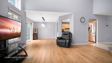 297 Manor Dr unit 63C, Buffalo Grove, IL 60089 - photo 6