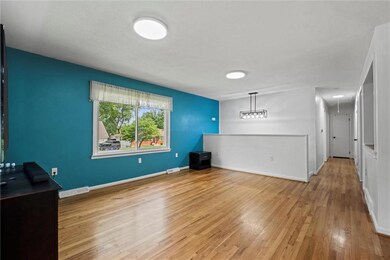 8902 Park St, Lenexa, KS 66215 - photo 5