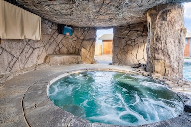 15712 Cashew St, Hesperia, CA 92345 - photo 6