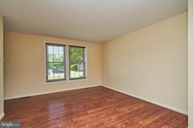 124 Oak Tree Ln, Warrenton, VA 20186 - photo 5