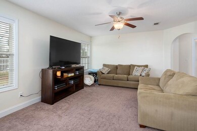 201 S Beckingham Dr, Brunswick, GA 31525 - photo 5