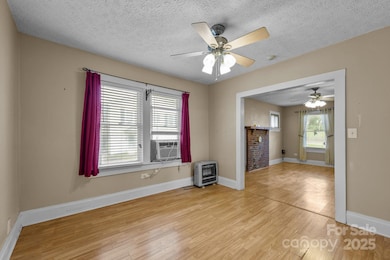 821 N Main St, Canton, NC 28716 - photo 7