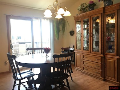 113 Timberwolf Dr, Mankato, MN 56001 - photo 4