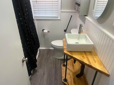 6415 Chadwell Rd SW, Huntsville, AL 35802 - photo 5