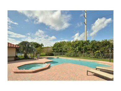 1027 Pine Branch Dr, Weston, FL 33326 - photo 7