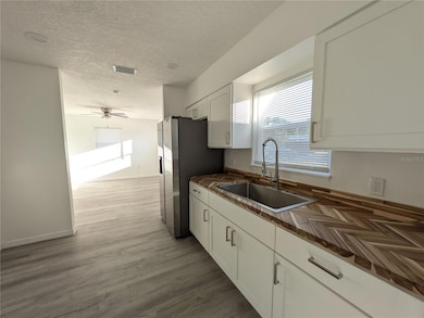 5532 42nd St E, Bradenton, FL 34203 - photo 2