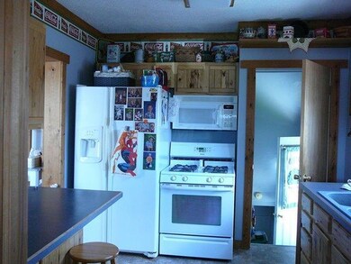 715 E. Main6