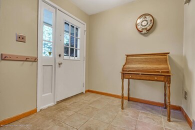 10 Feathertree Ct Howell NJ-large-013-9-