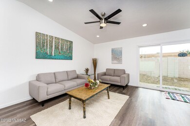 2438 E 19th St, Tucson, AZ 85719 - photo 6