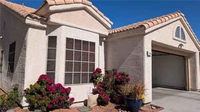 1610 Autumn Rust Dr, Las Vegas, NV 89119 - photo 2