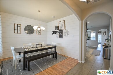 402 Kayla St, Troy, TX 76579 - photo 3