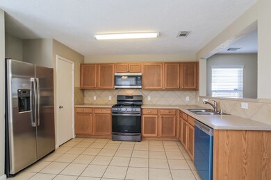 3627 Fuller Bluff Dr, Spring, TX 77386 - photo 5