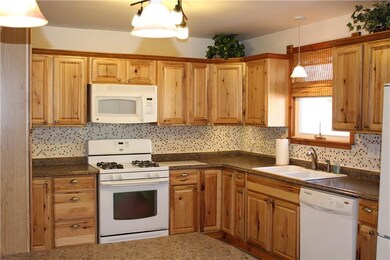 Updated fully equipped kitchen